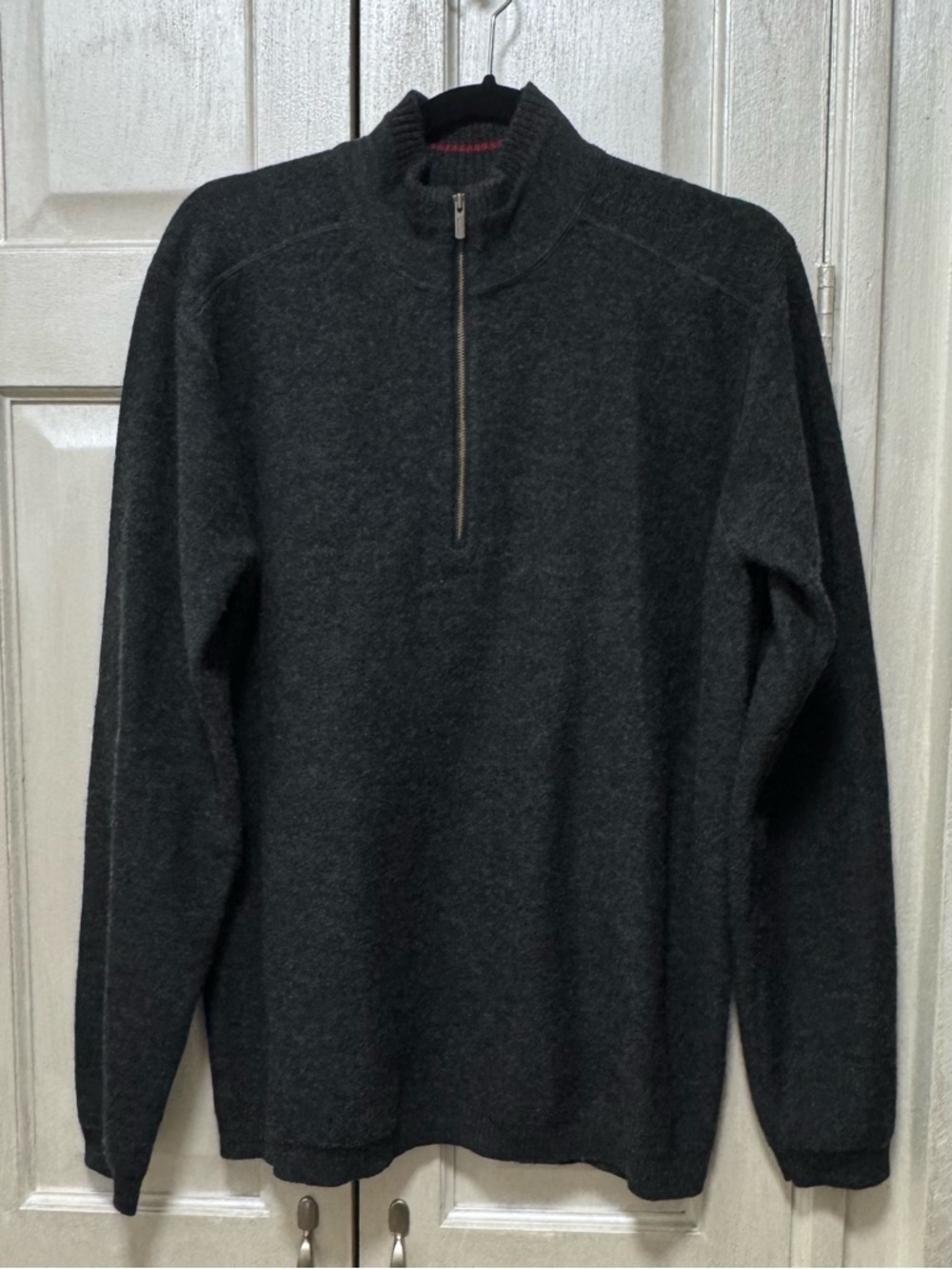 Smartwool 100% Merino Wool Quarter-Zip Sweater in charcoal Gray Mens Size Large